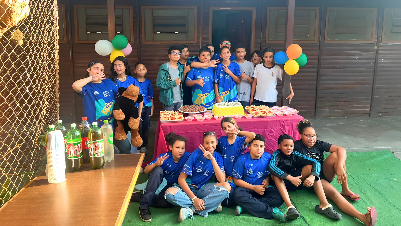 Dia do aniversariante na Associação Olhar de Laura